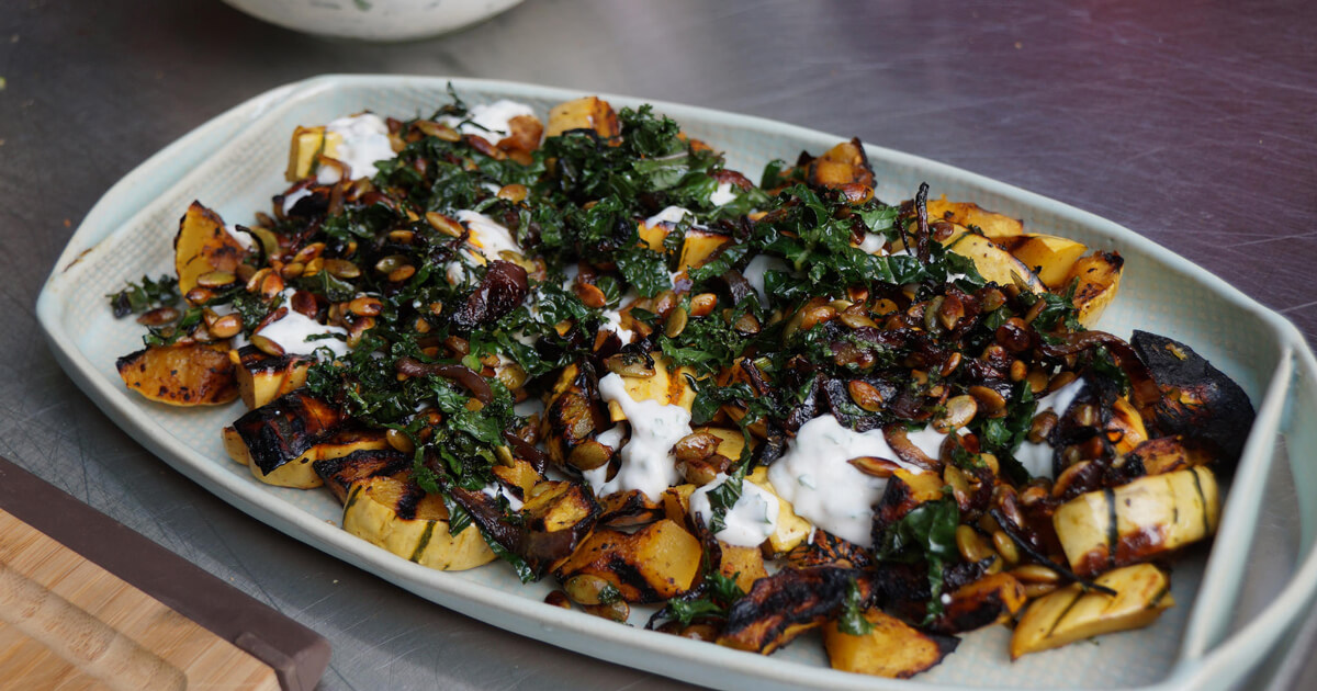 Delicata squash with spicy yogurt sauce
